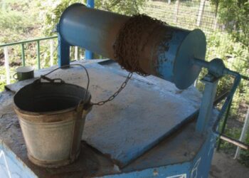 Cadavrul unui copil a fost recuperat de salvatori dintr-o fântână din raionul Florești